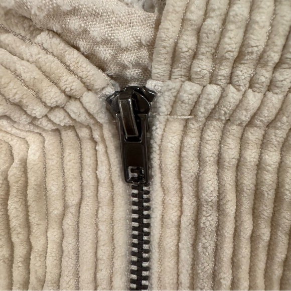 Sadie & Sage Cream Textured Chenille Cropped Zip Hoodie Jacket S Elastic Hem - Picture 8 of 8